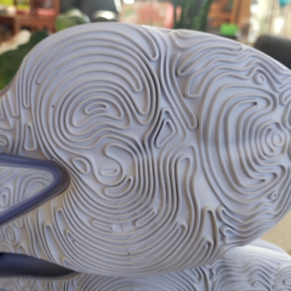 Nike Zoom Freak 3 Freezing Time Size 9 - Picture 8 of 10